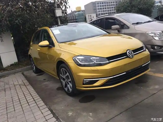 实拍75金色高尔夫