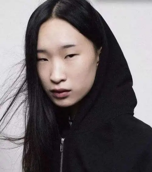 有一种审美叫林永健女儿小眼睛塌鼻子却被外国人捧成女神