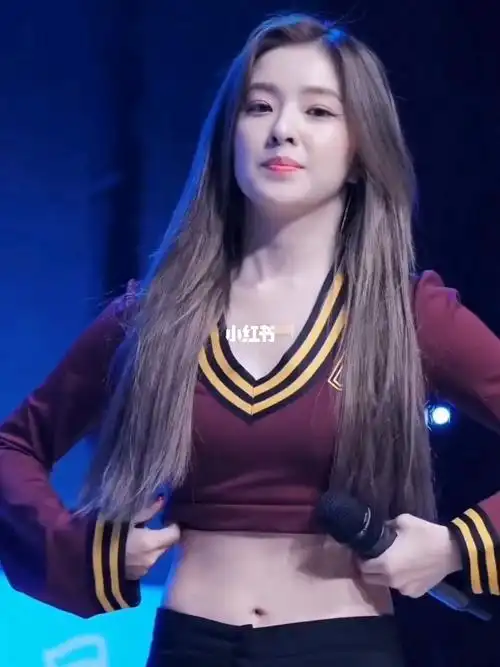 虽然身材高挑了点,但裴姐的舞蹈还是很美的#裴珠泫