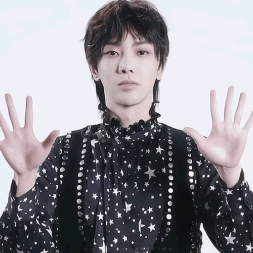 华晨宇美貌大赏#短发党被萌得吱哇乱叫@华晨宇yu#华晨宇王牌对王牌