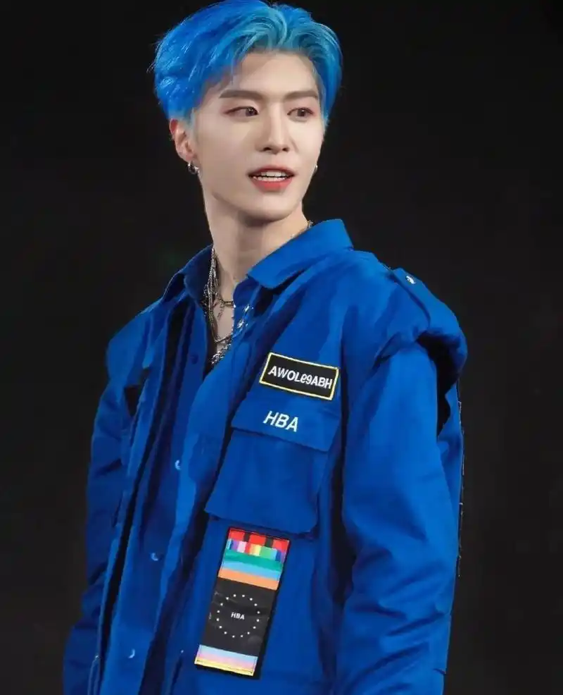 原来高冷只是范丞丞的保护色,他可把沈腾折腾坏了[左捂脸]#范丞丞