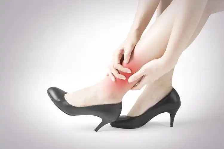 崴脚之后,到医院之前,我能做什么?丨日常自救指南-喜马拉雅