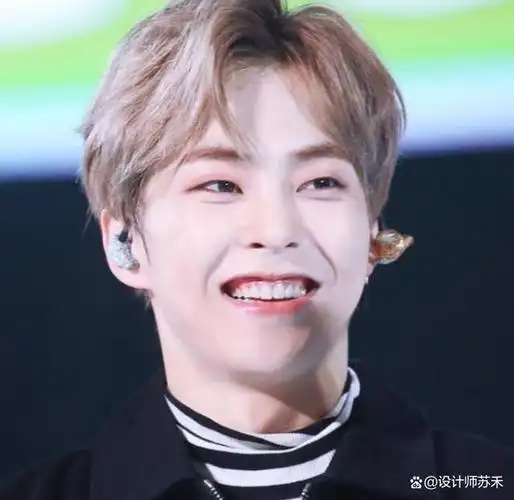 exo成员金珉锡新家装修风格首次公开,太有个人品味了吧!