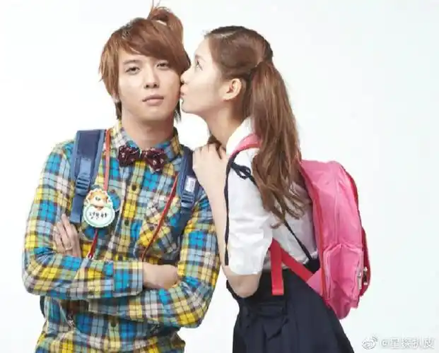 红薯夫妇是真的吗少女时代老幺徐贤和郑容这对cp你们磕过吗?