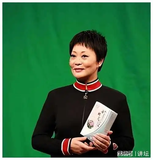 戴志诚与杨蕾的生活差距一目了然令人警醒清晰对比