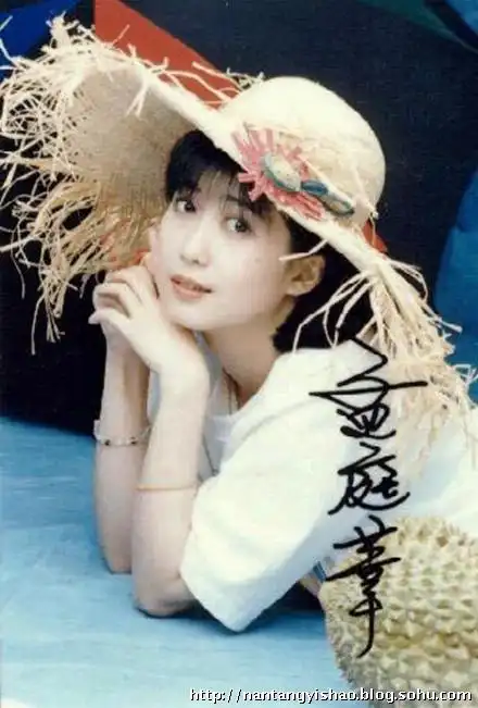 [转]43岁"月亮公主"孟庭苇罕见绝美青涩旧照曝光(组图)