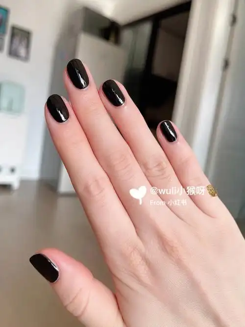 酷炫黑色指甲油纯黑的梦幻73