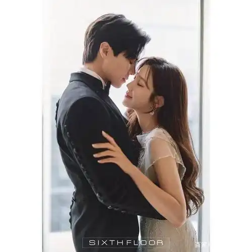 李智雅43岁再披白纱绝美逆天!与剧中男搭档甜蜜互动