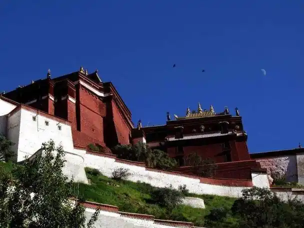 中国这个城堡藏着一个1300多年的秘密,至今无人揭晓