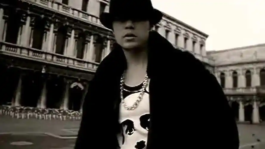 周杰伦《黑色毛衣》(高清)