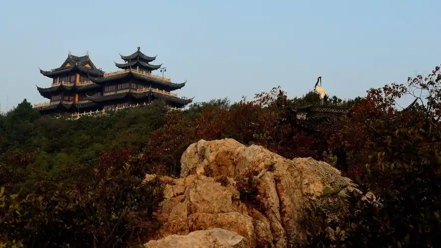 穹窿山景区介绍「穹窿山景区介绍资料」