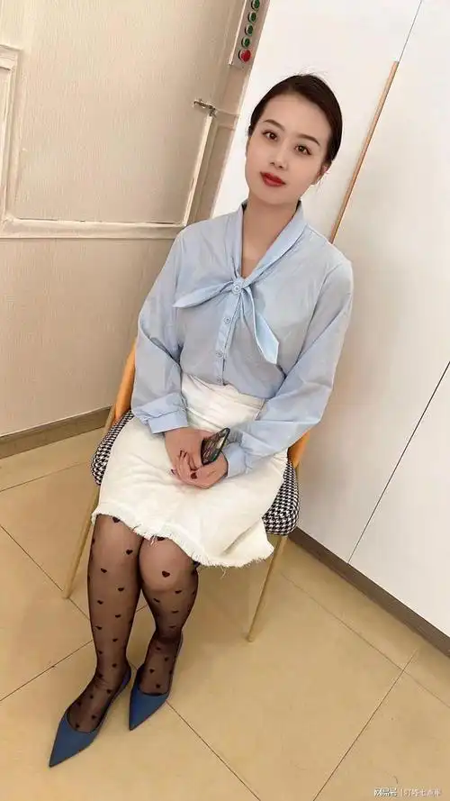 40岁的女生依然散发别样的魅力