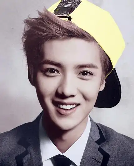 十大小鲜肉帅哥排行,吴亦凡第二,张艺兴第五,第一是他?