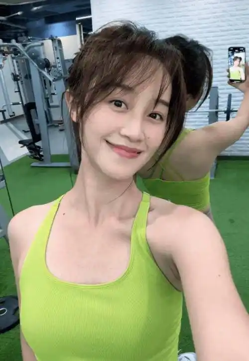 不老女神!34岁蓝盈莹颜值吊打杨紫,这就是骨相美和皮相美的差别