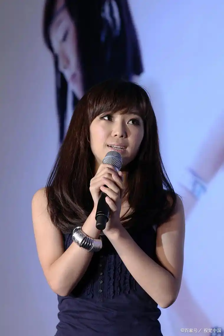 刀郎为云朵写的 神曲,一曲《我的楼兰》云朵直接封神