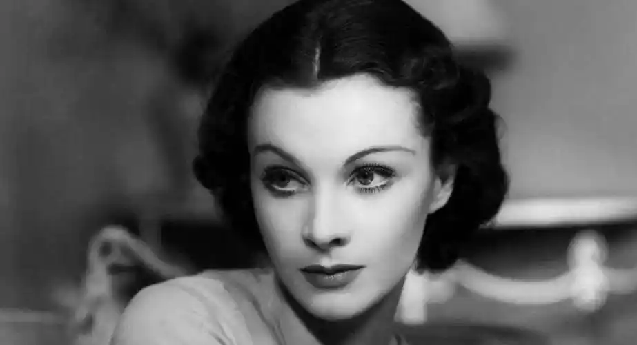 费雯丽,她不是疯姑娘,是一位非常有教养的淑女_奥利弗_成就_海蒂拉玛