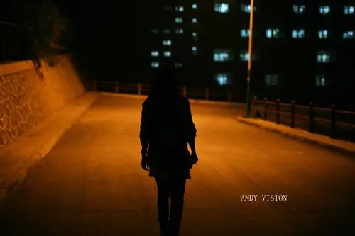 又一个背影 br />