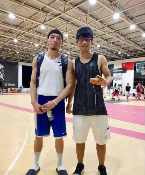 陈登星是cba球员吗?