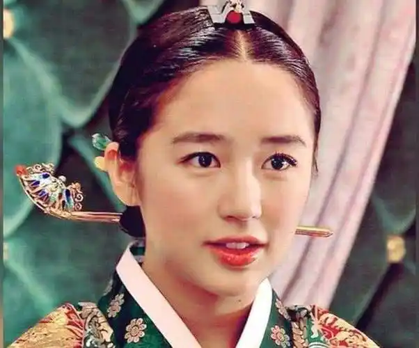 不可错过的经典韩剧《宫》,灰姑娘挑战宫中规矩,为王室注入生机