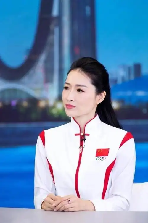 杨澜访谈录亚运特辑首期精彩纷呈后续嘉宾瞩目看点十足