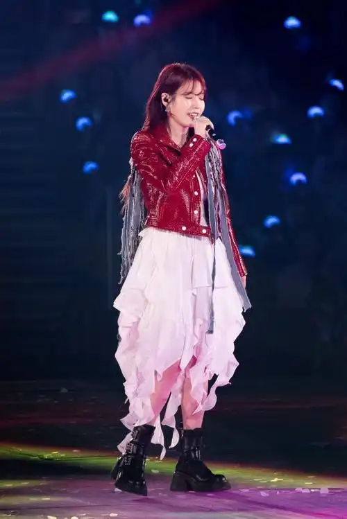 iu李知恩世界巡回演唱会##iu演唱会