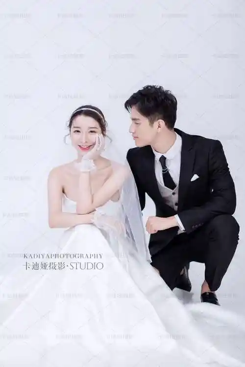 一年四季,一日三餐,一屋两人,满眼都是你