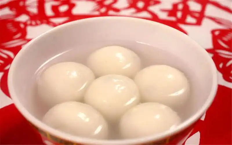 元宵节必吃的美味诱人汤圆高清电脑桌面壁纸下载第一辑