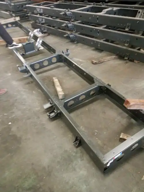 原厂东风凯普特k5 k6 k7 k8车架号位置 东风凯普特货车大梁 大架子