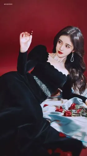 手机壁纸枕上书连载鞠婧祎