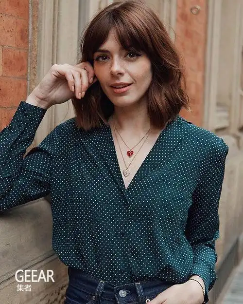 目光全被吸引过去!英伦女生现在只剪这4款率性,慵懒美的发型