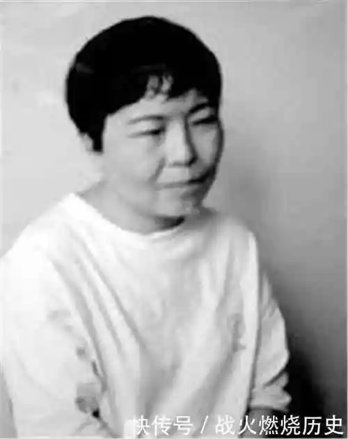 悍匪张君被枪决后, 他的五个女人是什么下场? 最漂亮那个已经出狱