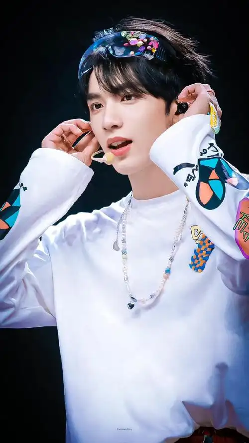 刘耀文壁纸##刘耀文同款博