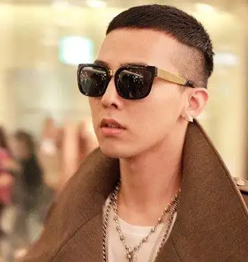 首页 男生发型 男生短发 初中男生锅盖头发型 男生小锅盖头发型