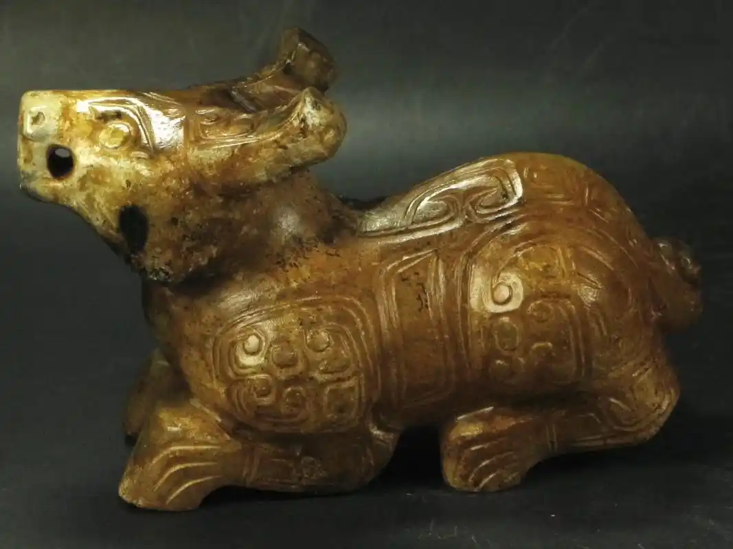 商代圆雕玉牛图文伙伴计划