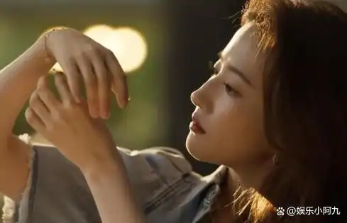 刘亦菲膀大腰粗到底算不算大美女?看看她与万茜站一起,就知道了