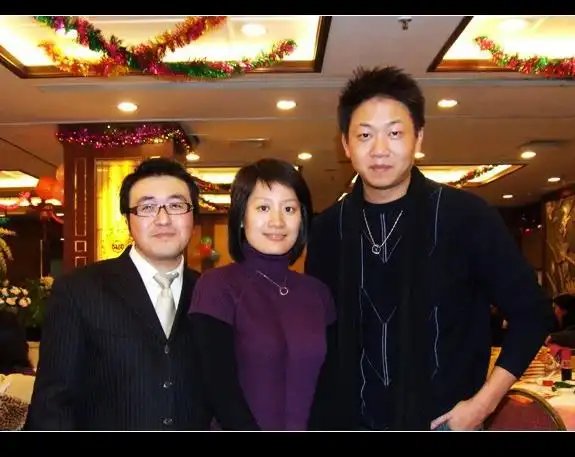 主持人林海又离婚了 何婕和林海离婚了?何婕个人资料 / 比乐族