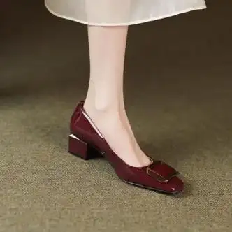 晴裴国庆女儿结婚喜妈妈礼服皮鞋喜婆婆婚宴鞋子中跟红色方跟单鞋婚礼