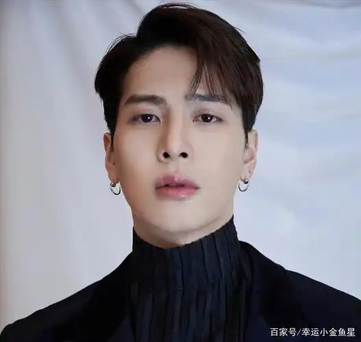 王嘉尔为追求音乐梦想放弃了击剑和斯坦福,到底是对是错?