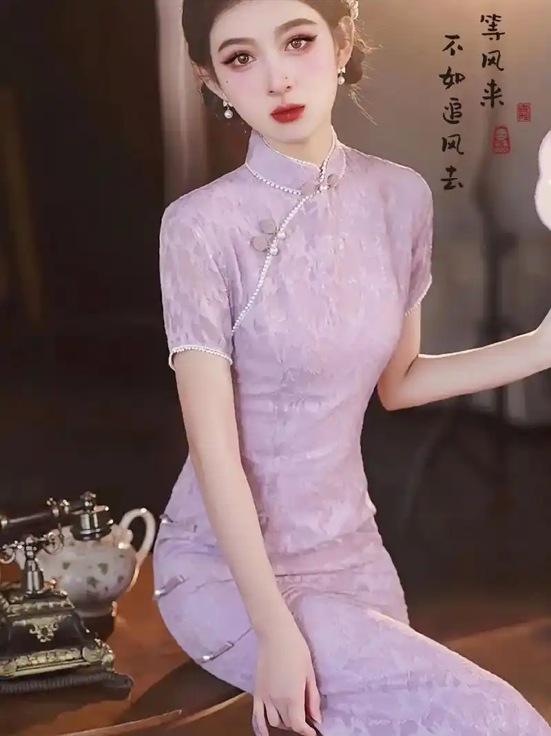 气质少女复古旗袍