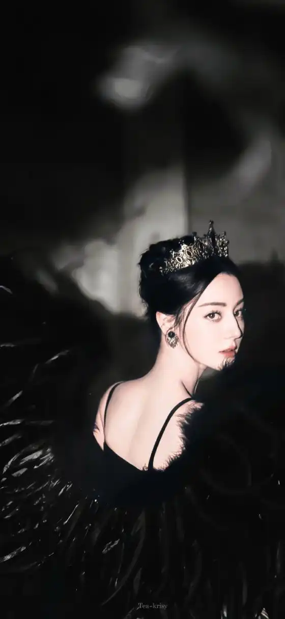 迪丽热巴|黑天鹅 #迪丽热巴# #迪丽热巴黑天鹅造型# #动态夏日征集令