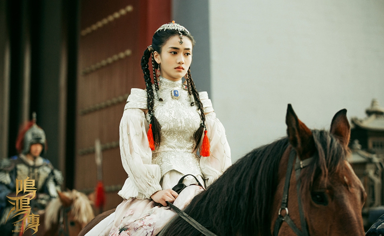 陆琦蔚《鸣鸿传》热播 演绎专情公主实力获赞