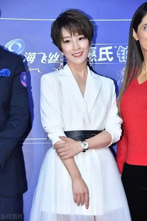 谢楠这身材,这才是尤物啊!