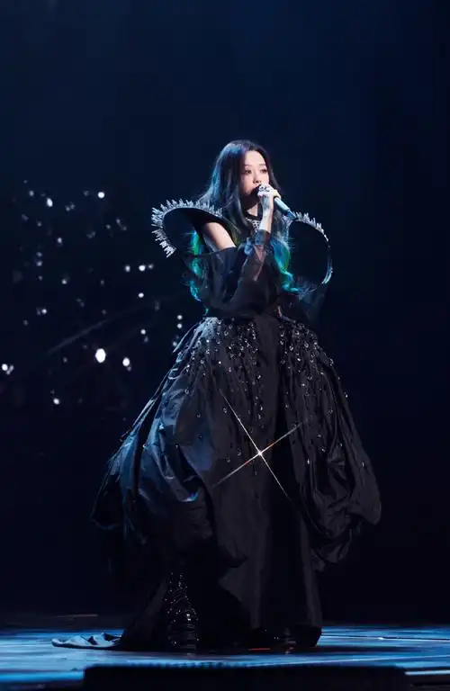 张靓颖光2023巡回演唱会##张靓颖演唱会