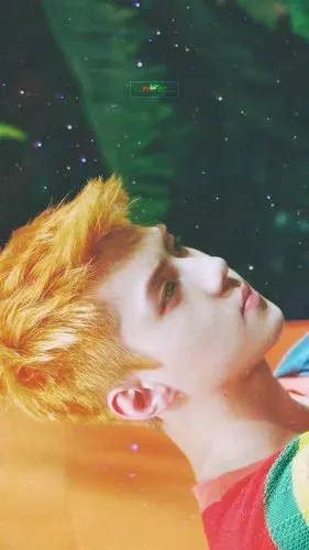 吴世勋的发色图楼更新至金色多图警告