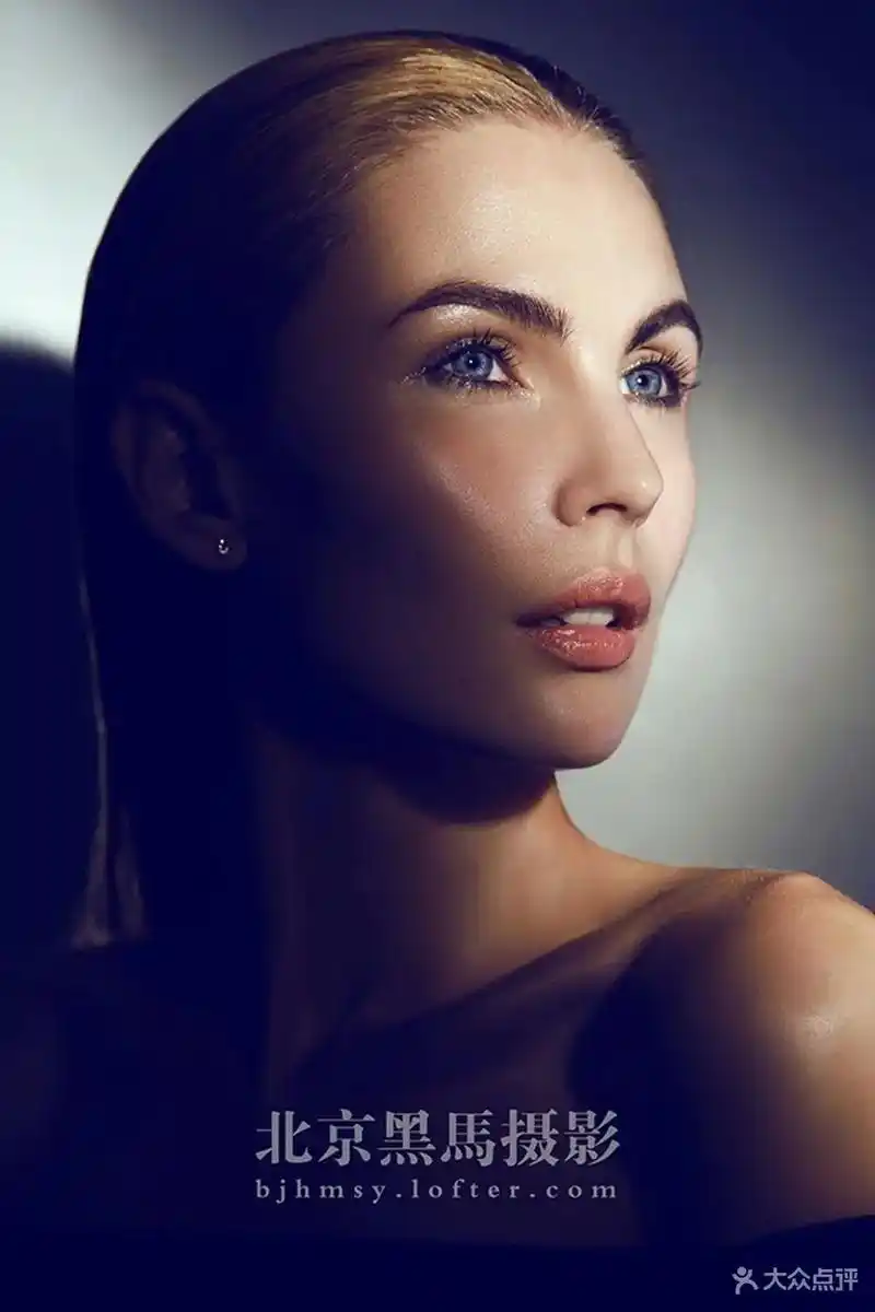 抖音图文来了   #肖像摄影 #光影写真 #北 - 抖音