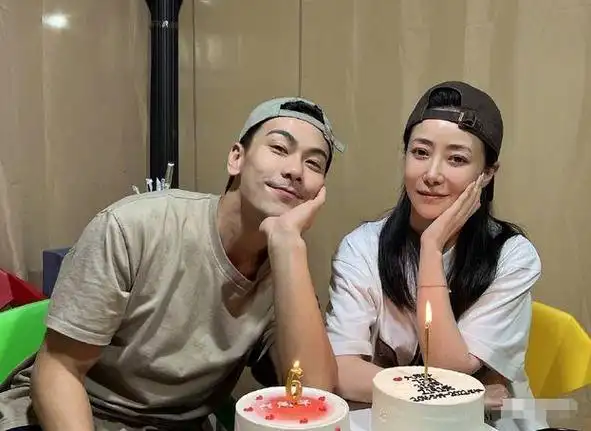 比萧亚轩还能撩的"古装女神",冻龄20年:这状态,49岁了?