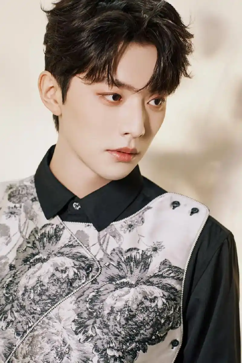 花美男 #妖扬#王敬轩 - 抖音