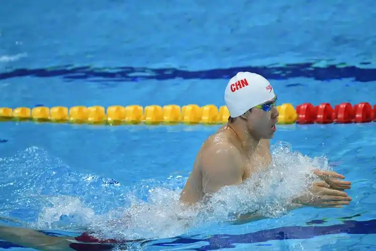 游泳——男子200米蛙泳预赛赛况