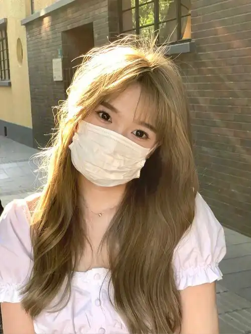 9191这个是需要漂发的青木亚麻棕色～超温柔超显白!