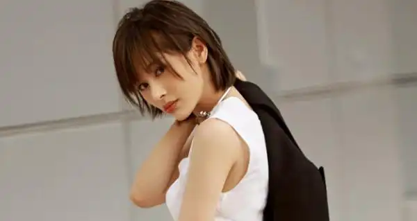 截止2021年四月二日,王子文参加的节目是《砰然在心动》.